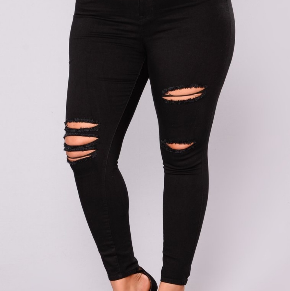 NWT - Fashion Nova high rise jeans